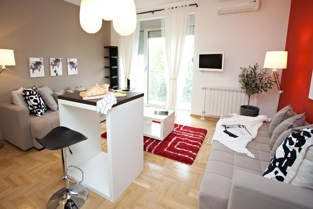 ブティック アパートメンツ 360° ベオグラード 部屋 写真
